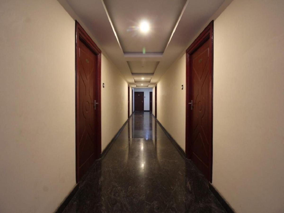E S Residency Ξενοδοχείο Theni Εξωτερικό φωτογραφία